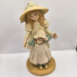 Jan Hagara Figurine S20631 Cathy II - Georgetown Series - Signed - Vintage